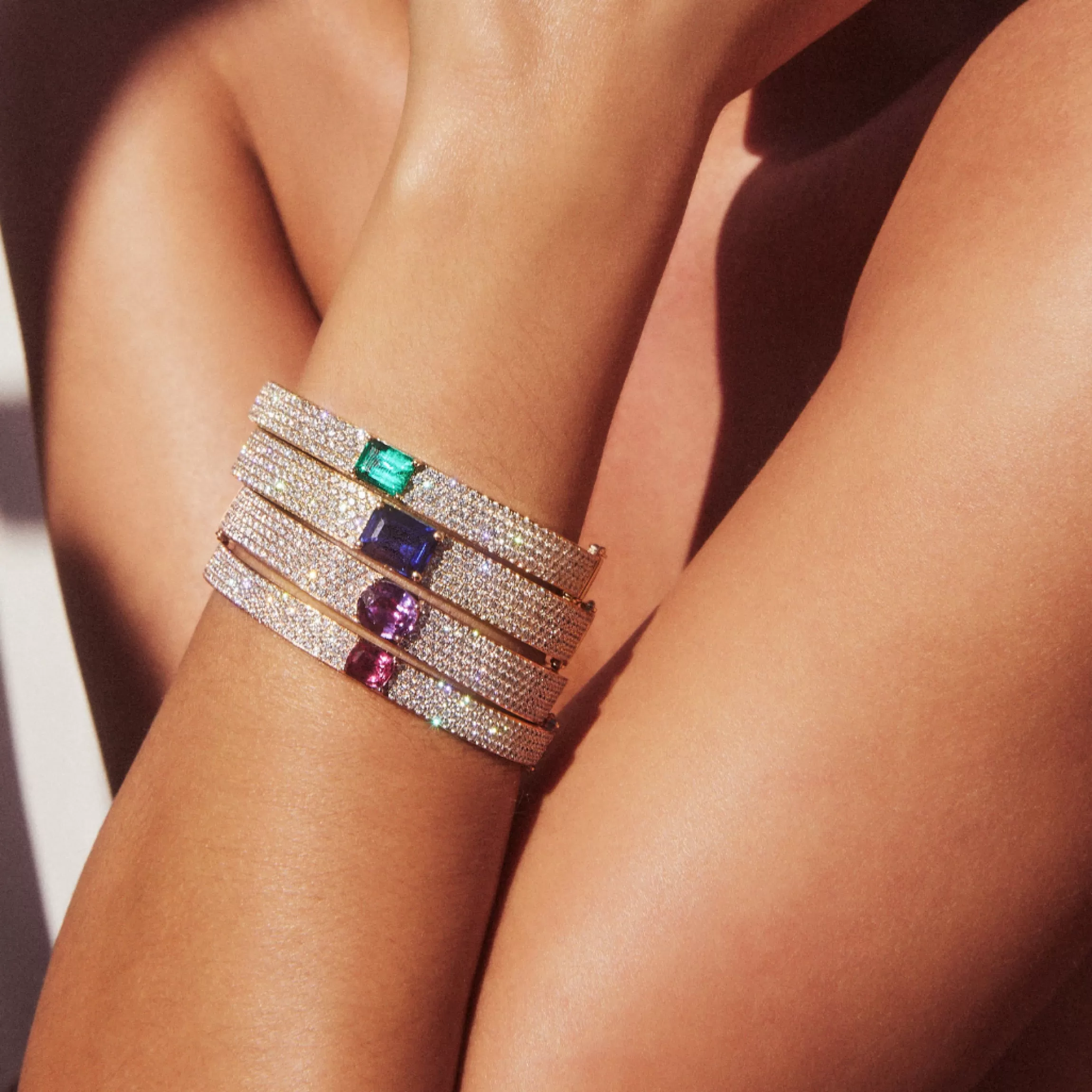 Anita Ko PAVÉ DIAMOND OVAL BRACELET WITH CUSHION CUT PINK SAPPHIRE CENTER